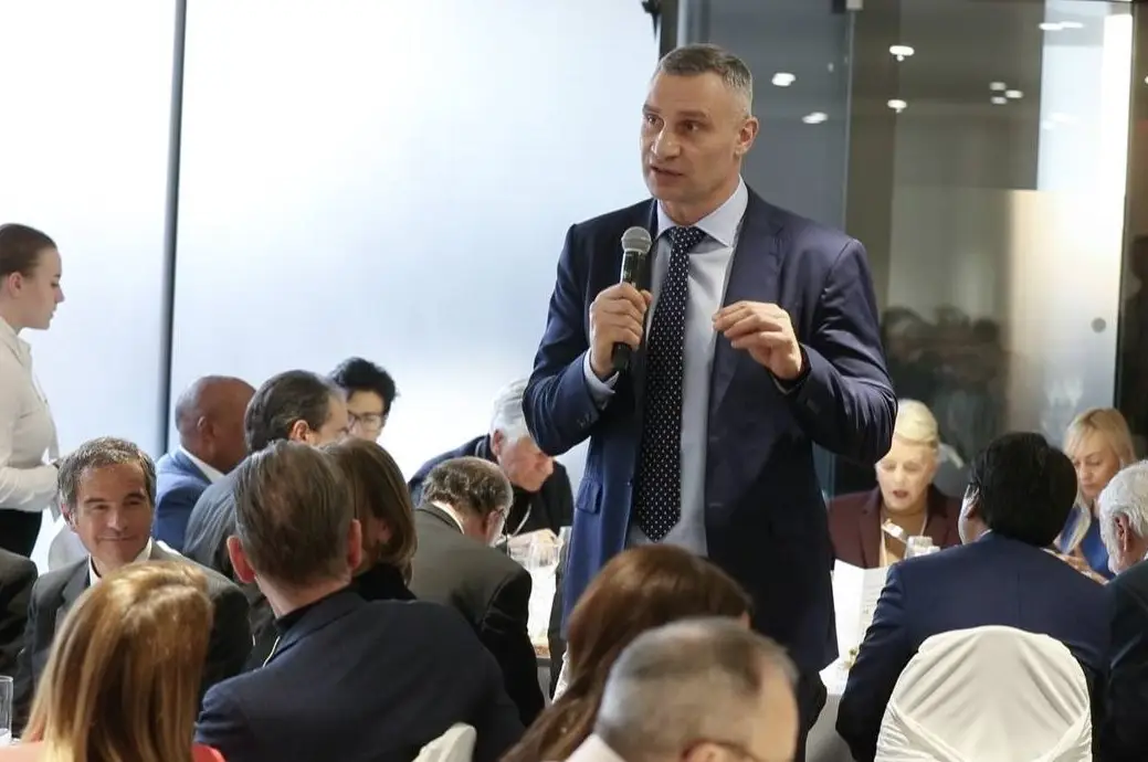 Внутриполитические интриги в Киеве набирают обороты: мэр Киева обвинил Зеленского в попытке узурпации власти