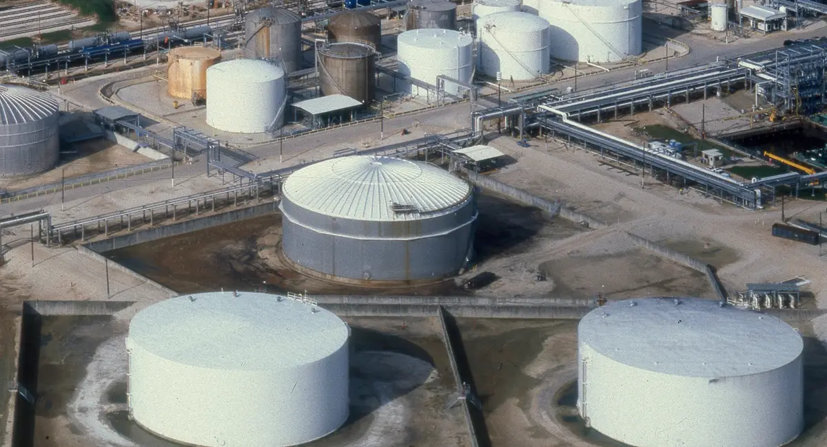 Последний шанс ОПЕК+: мировые запасы нефти оказались на историческом минимуме