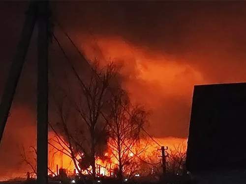 Массовая атака БПЛА ВСУ на Волгоград: в городе прогремело около 50 взрывов (ВИДЕО) Массовая атака БПЛА ВСУ на Волгоград: в городе прогремело около 50 взрывов (ВИДЕО)