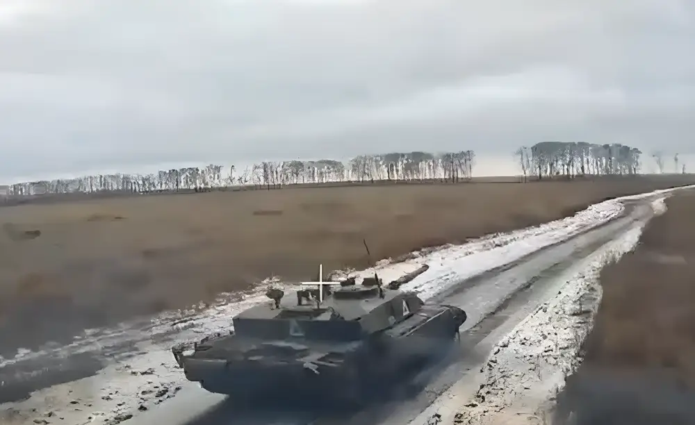 В Курской области выследили и сожгли британский Challenger 2