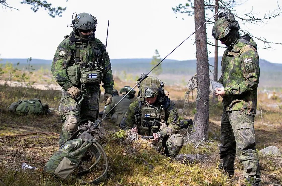 Финские власти распространили инструкцию для граждан, желающих повоевать за Украину