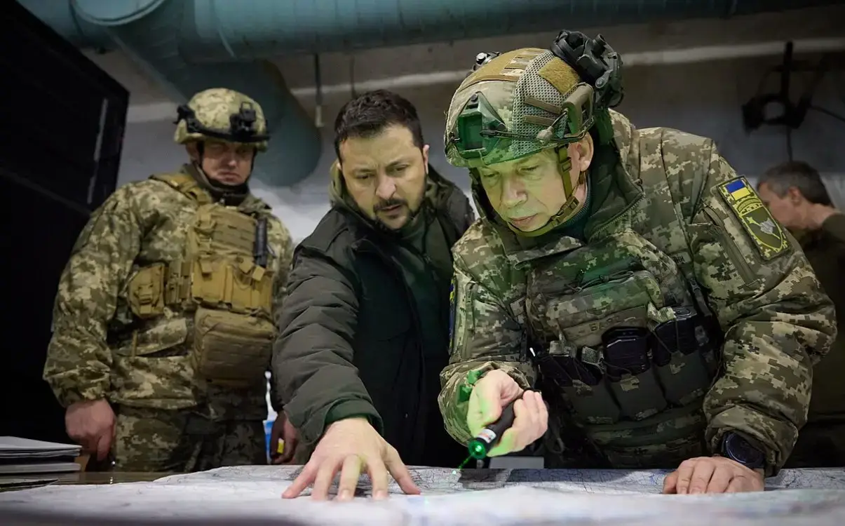 Сырский подписал указ о переводе в пехоту 50 тысяч человек из разных родов войск