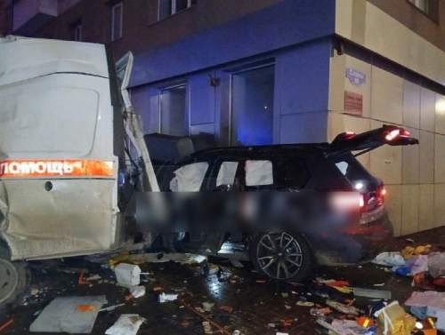 В Белгороде боец ММА за рулем BMW X7 протаранил «скорую»: погибли два фельдшера (ФОТО, ВИДЕО)