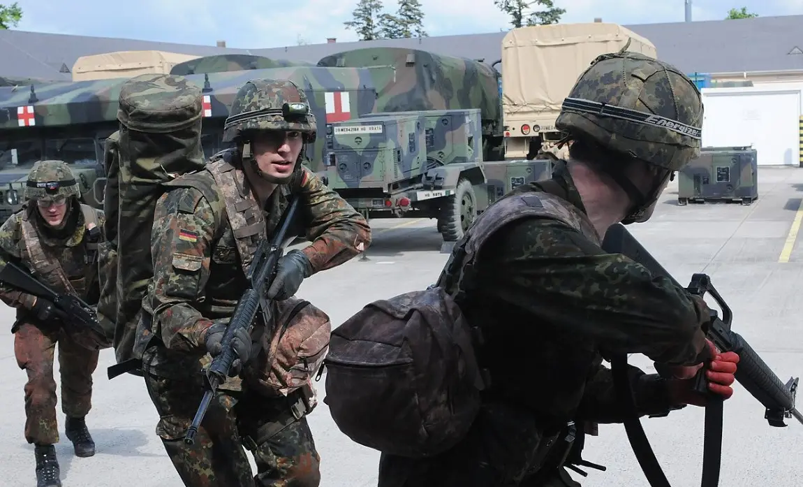 Лучше в Гренландию, чем на Украину: ЕС обсуждает отправку военного контингента на датский остров для защиты от Трампа Лучше в Гренландию, чем на Украину: ЕС обсуждает отправку военного контингента на датский остров для защиты от Трампа