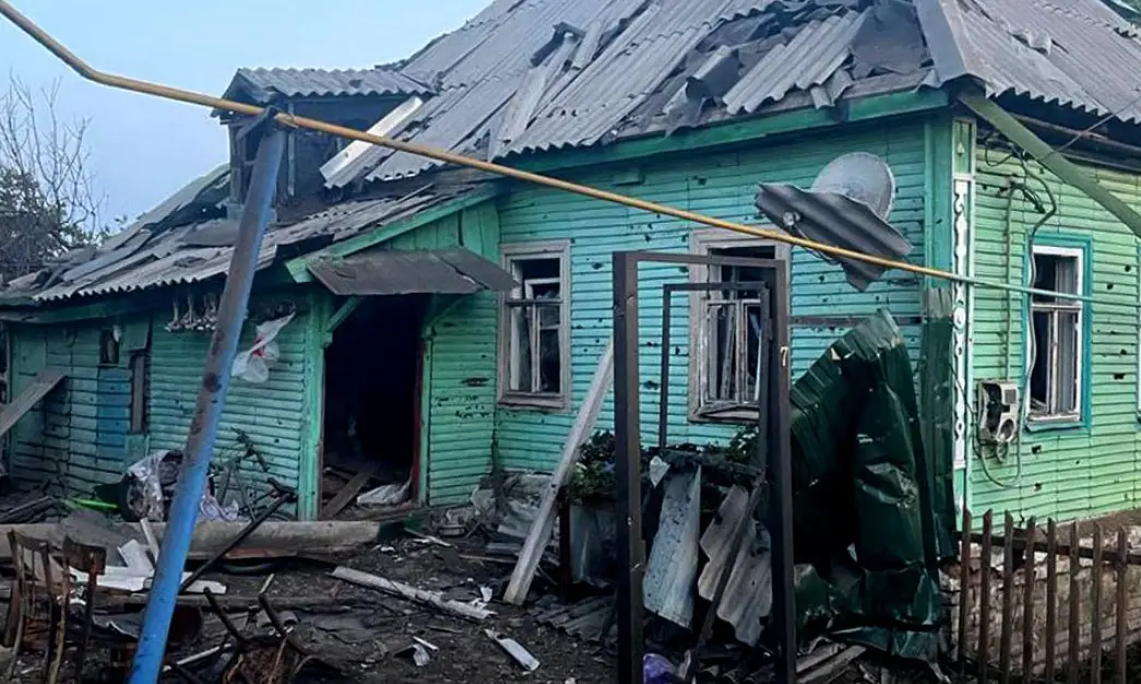 Украинские нацисты убивают всех мужчин в захваченных селах Курской области