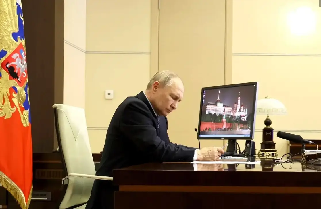 Владимир Путин впервые переговорил с временным главой Сирии Ахмедом аш-Шараа