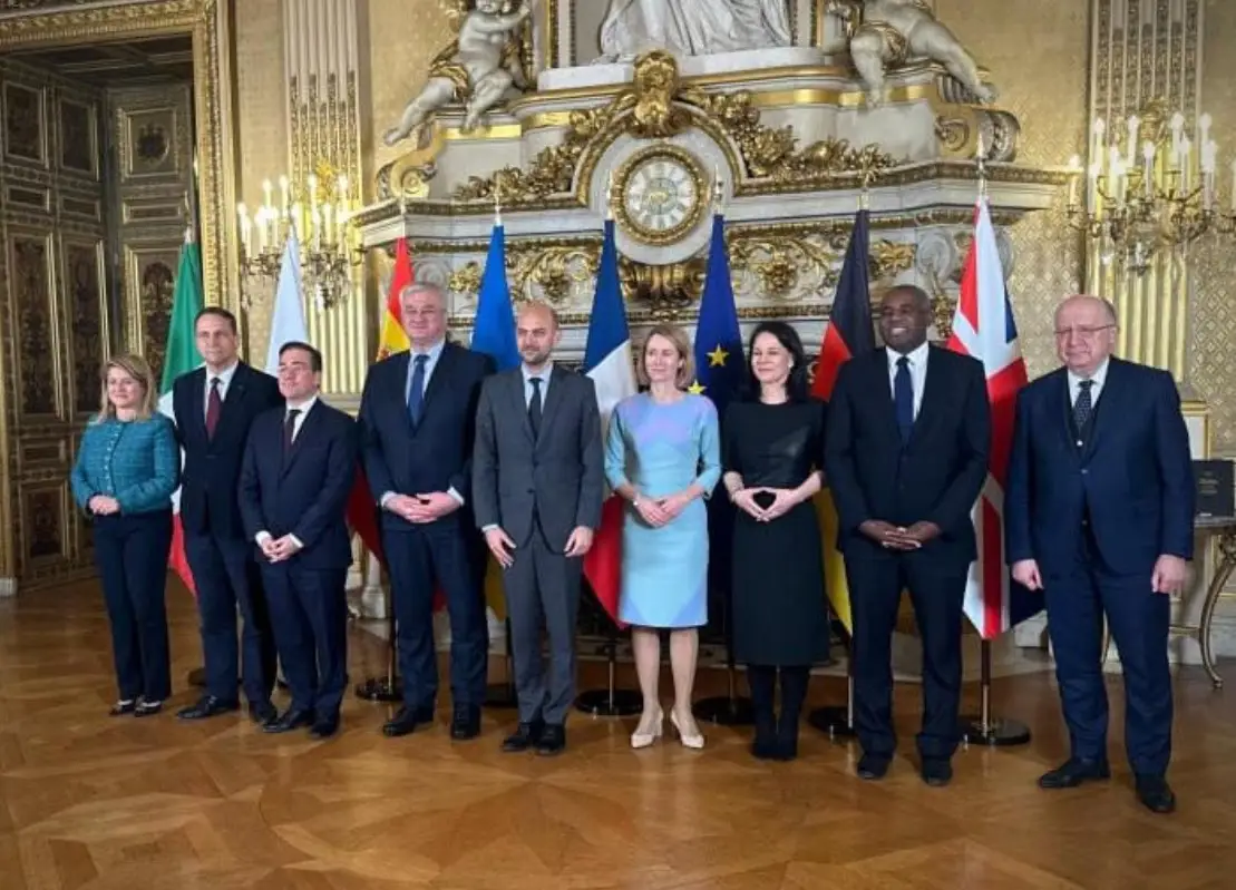 «А нас не спрашивали»: стремление Трампа урегулировать конфликт на Украине без участия Киева и Брюсселя напугало Евросоюз