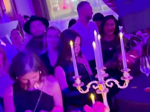 На вечеринке Хакамады силовики нашли оружие и пакеты с белым веществом (ВИДЕО)