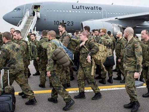 AP: Европа тайно планирует отправить войска на Украину (ФОТО, ВИДЕО)