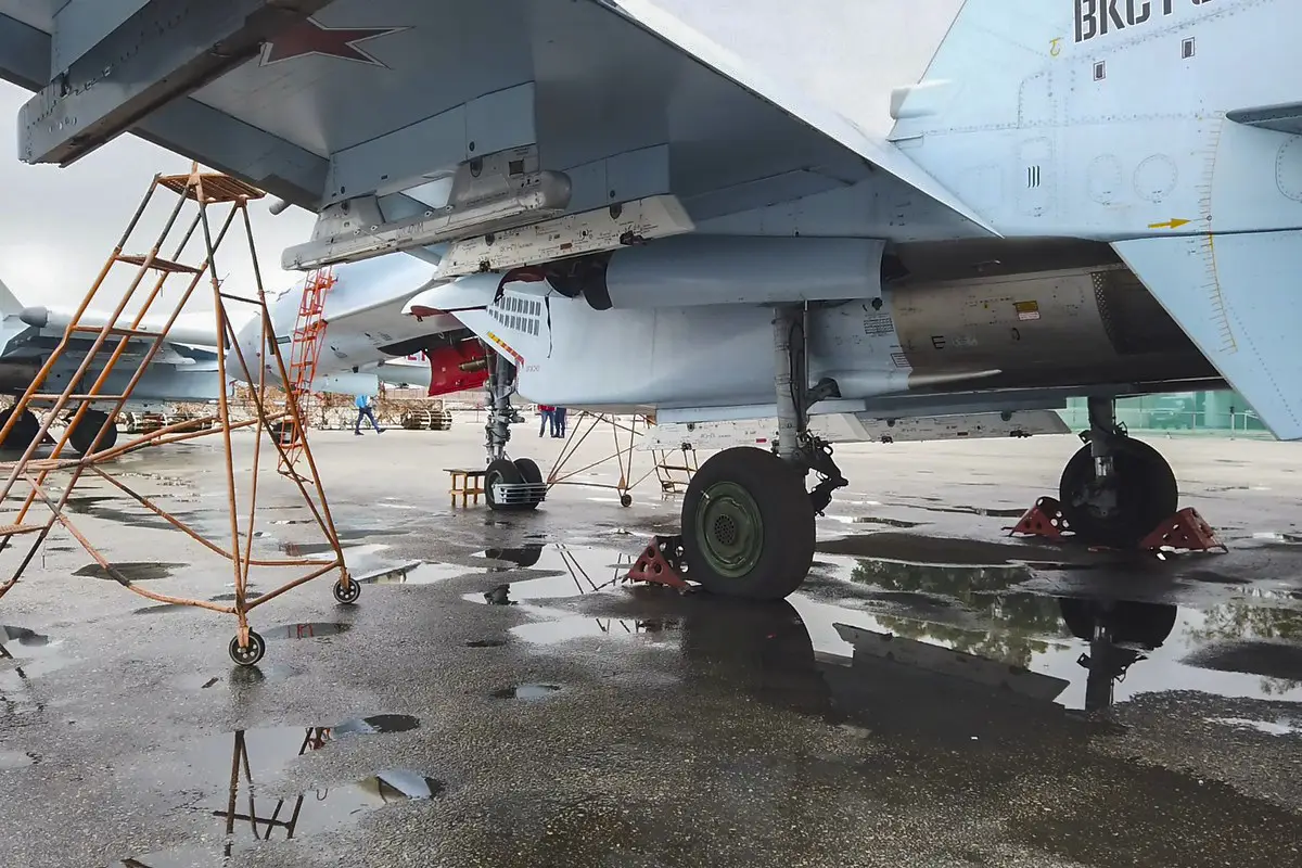 Российскую авиабазу Хмеймим в Сирии атаковали БПЛА исламистов