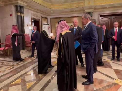 Стали известны пункты обсуждаемого РФ и США мирного плана по Украине