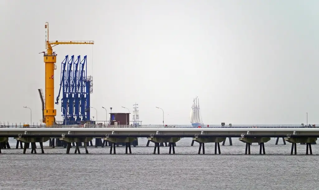 Любовь и ненависть: у ЕС когнитивный диссонанс в отношении американского СПГ