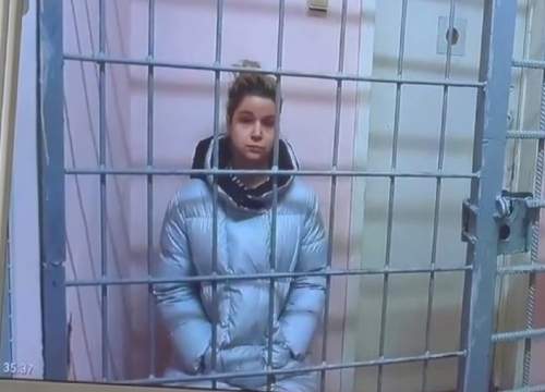 «Найдены следы крови и частицы сосудов»: обвиняемую в двойном убийстве внучку экс-мэра Самары отправили в психбольницу (ФОТО)