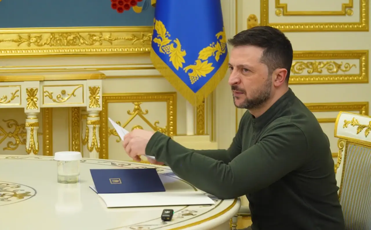 «Лучший вариант – отъезд во Францию». Зеленскому посоветовали покинуть Украину