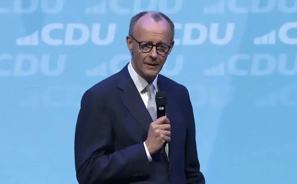 Кандидат в канцлеры ФРГ: Европа может защитить Украину своим ядерным оружием