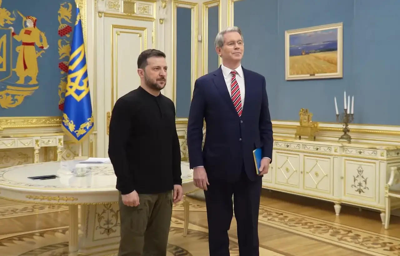 Зеленский накричал на главу Минфина США Бессента в ходе обсуждения сделки по ресурсам Зеленский накричал на главу Минфина США Бессента в ходе обсуждения сделки по ресурсам