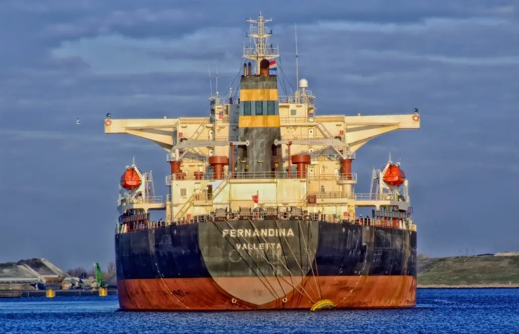 Россия непреднамеренно сократила экспорт иранской нефти
