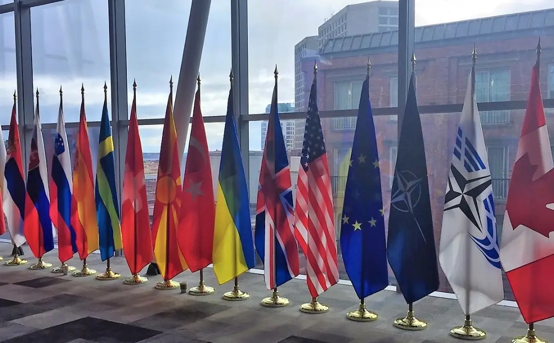 В НАТО всерьез восприняли угрозы из Вашингтона и рассуждают о целесообразности членства финансовых аутсайдеров