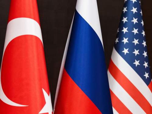 В Турции стартовали переговоры России и США