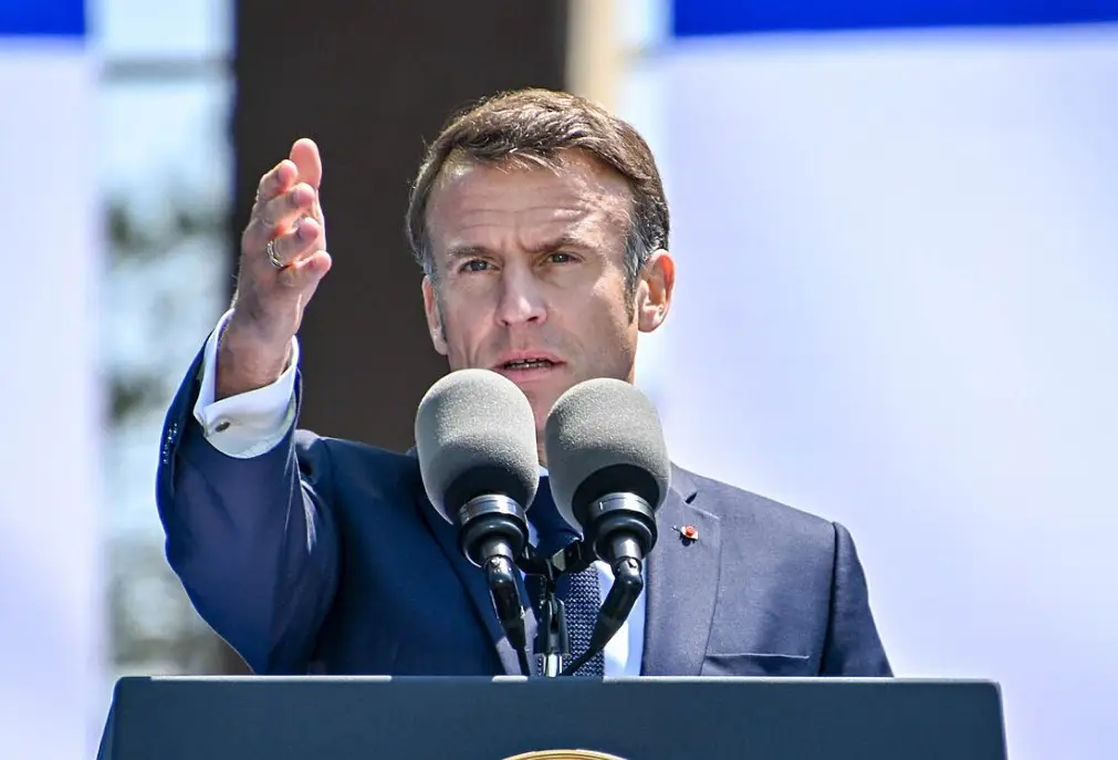 Макрон после приезда из Вашингтона призвал ЕС перестать быть вассалами США