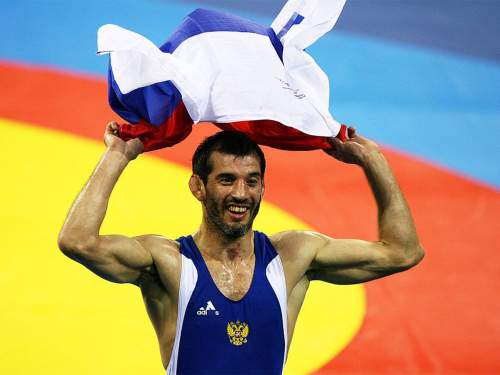 Трехкратный олимпийский чемпион по вольной борьбе Бувайсар Сайтиев умер в 49 лет Трехкратный олимпийский чемпион по вольной борьбе Бувайсар Сайтиев умер в 49 лет