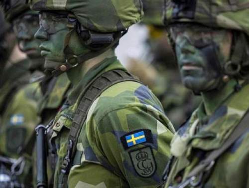 СМИ: Канада и Швеция могут послать войска на Украину