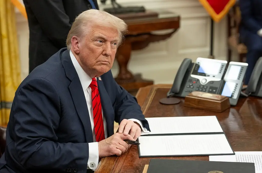 Я рассматриваю введение новых масштабных санкций: Трампу не понравилось, что Россия разносит ВСУ на поле боя Я рассматриваю введение новых масштабных санкций: Трампу не понравилось, что Россия разносит ВСУ на поле боя