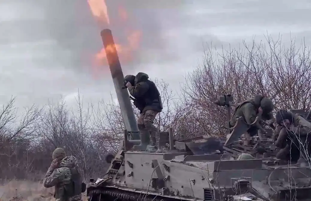 Telegraph: 10 тысяч украинских военных оказались под угрозой окружения в Курской области