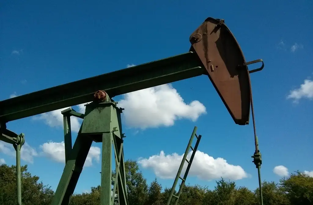 Хаос на рынке: цены на нефть продолжают снижение Хаос на рынке: цены на нефть продолжают снижение