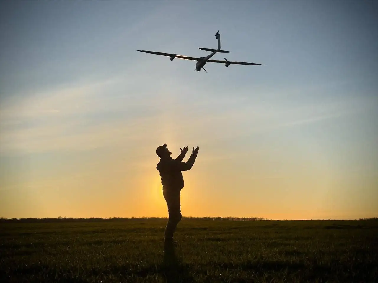 Киев назвал массированный налет на Подмосковье «сигналом Путину» Киев назвал массированный налет на Подмосковье «сигналом Путину»