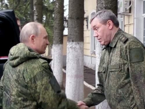 Герасимов на встрече с Путиным раскрыл планы Киева на Курскую область (ВИДЕО)