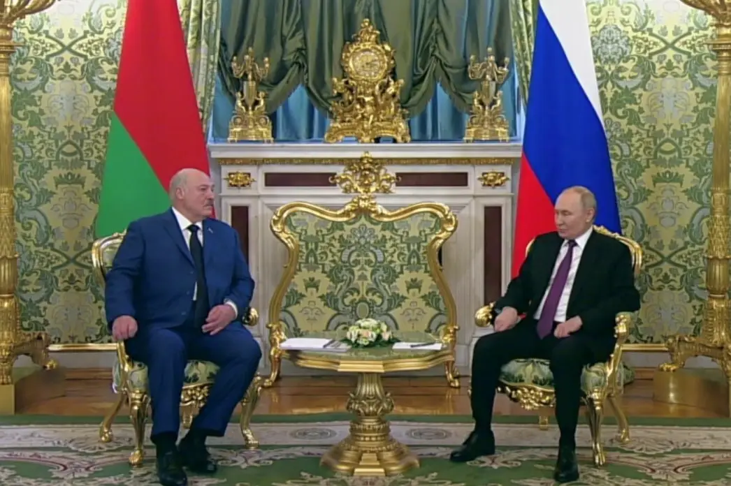 О завершении конфликта можно будет договориться, когда РФ достанет свои козыри – Лукашенко