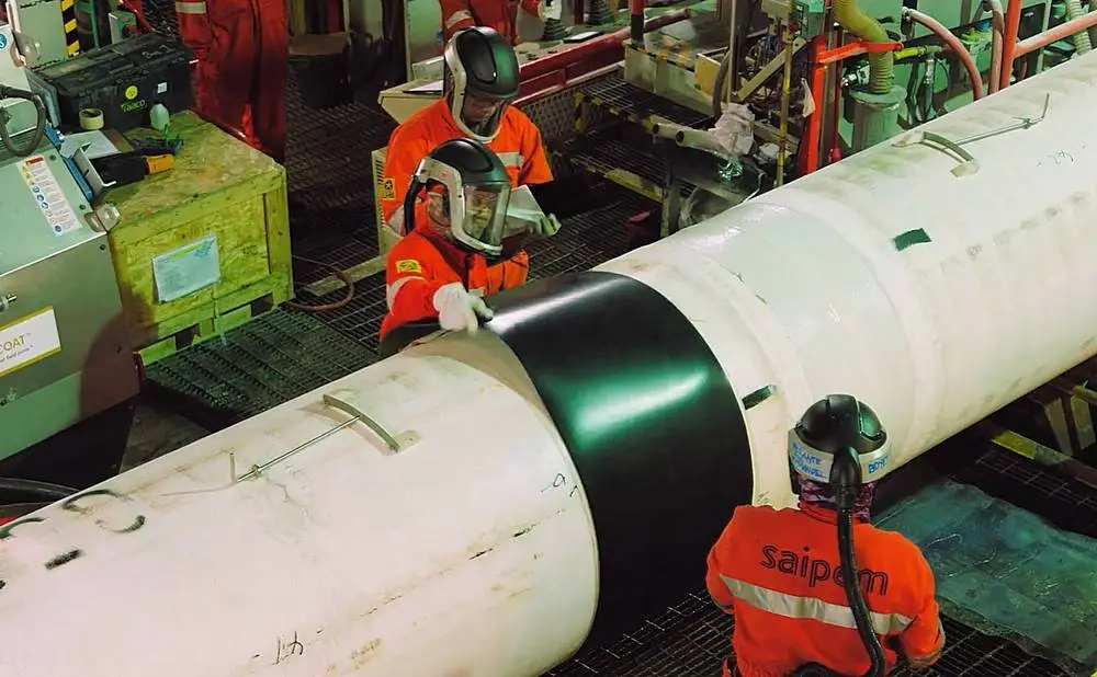 Масштабное соглашение с РФ: администрация Трампа положила глаз на русский газ Масштабное соглашение с РФ: администрация Трампа положила глаз на русский газ