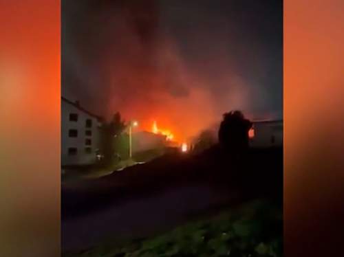 При пожаре в ночном клубе в Северной Македонии погибли 59 человек (ВИДЕО) При пожаре в ночном клубе в Северной Македонии погибли 59 человек (ВИДЕО)
