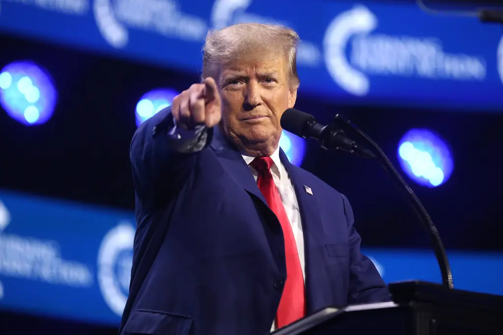 Трамп отменяет помилования Байдена, утверждая, что они производились автоматическим способом