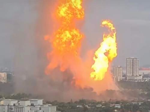 Мощный взрыв на газопроводе в Малайзии засняли на видео: десятки раненых (ВИДЕО)