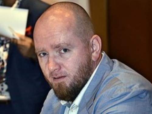 Снявшему фильм со Шварценеггером и Джеки Чаном режиссеру Петрухину дали 4 года колонии