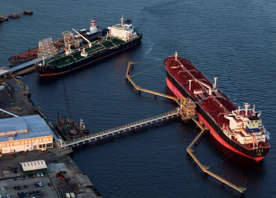Китая фактически прекратил закупки американской нефти, заменив её российской Китая фактически прекратил закупки американской нефти, заменив её российской
