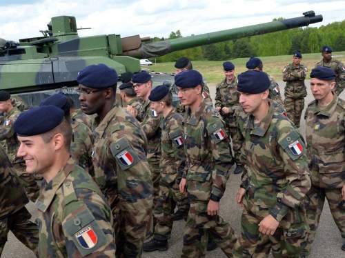Le Figaro: ВС Франции планируют операции против России