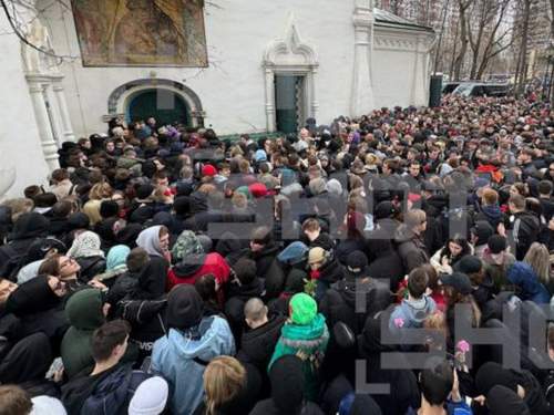 В Москве на похоронах Паши Техника пришлось вызывать ОМОН (ВИДЕО)