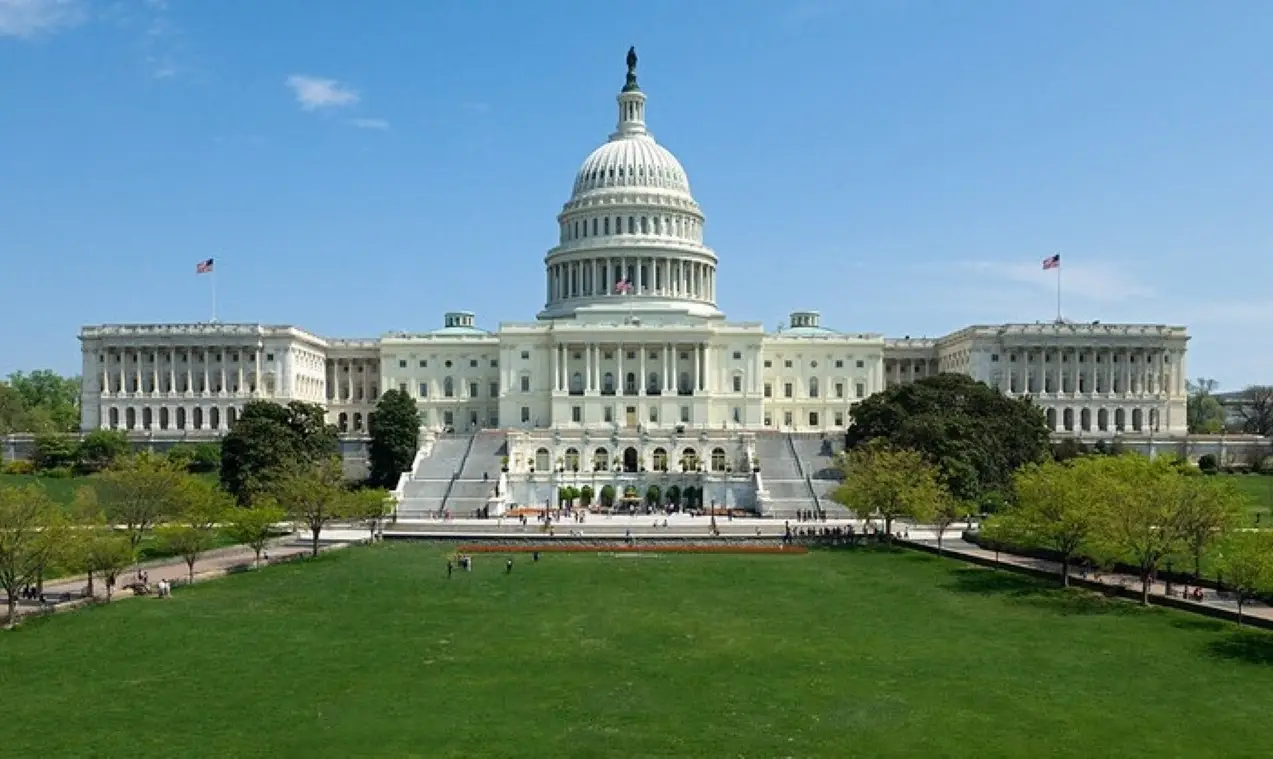 The Hill: в погоне за чужими землями Америка не обращает внимания на свои
