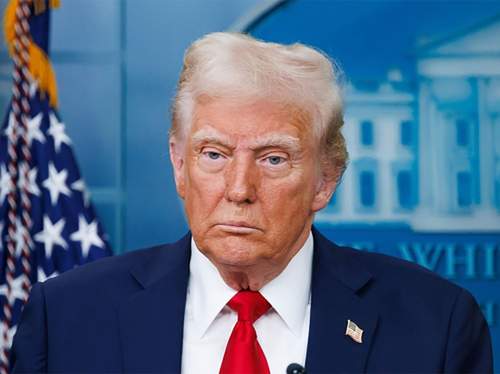 Bloomberg: Трамп снимет санкции с РФ для достижения мира на Украине Bloomberg: Трамп снимет санкции с РФ для достижения мира на Украине