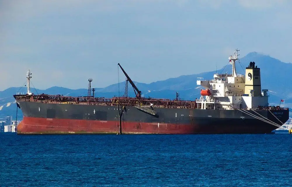 Китай подсел на канадскую нефть вместо американской Китай подсел на канадскую нефть вместо американской