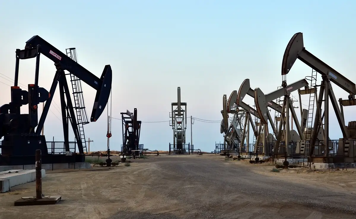 Для чего в правительстве РФ официально обесценили российскую нефть