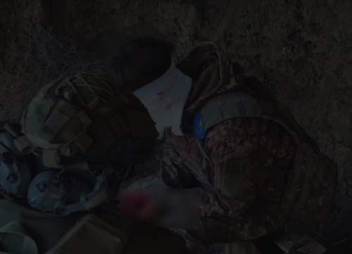 Встреча военных ВС РФ и ВСУ во время пасхального перемирия на поле боя попала на видео (ВИДЕО)