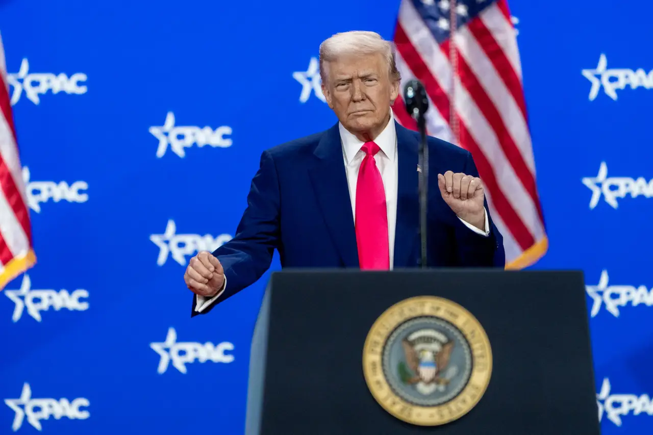 Я управляю страной и миром, мне очень весело – Трамп