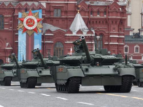 Киев снова уличили в угрозе ударить по Москве в День Победы (ФОТО, ВИДЕО)