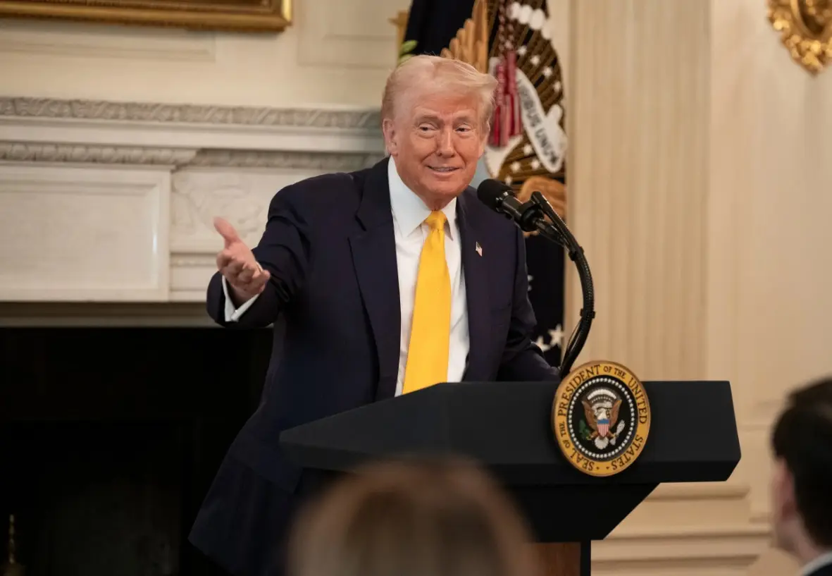Как США обирают другие страны под видом «сделок» Как США обирают другие страны под видом «сделок»