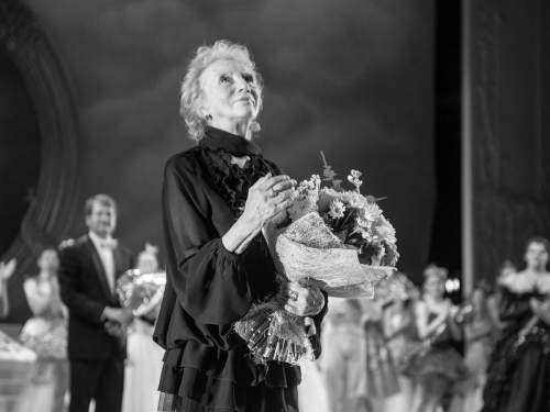 Умерла икона советского балета Алла Осипенко Умерла икона советского балета Алла Осипенко