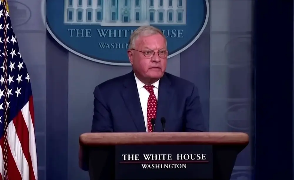 Спецпосланник Келлог: Трамп надеется, что Путин прилетит на переговоры в Стамбул Спецпосланник Келлог: Трамп надеется, что Путин прилетит на переговоры в Стамбул
